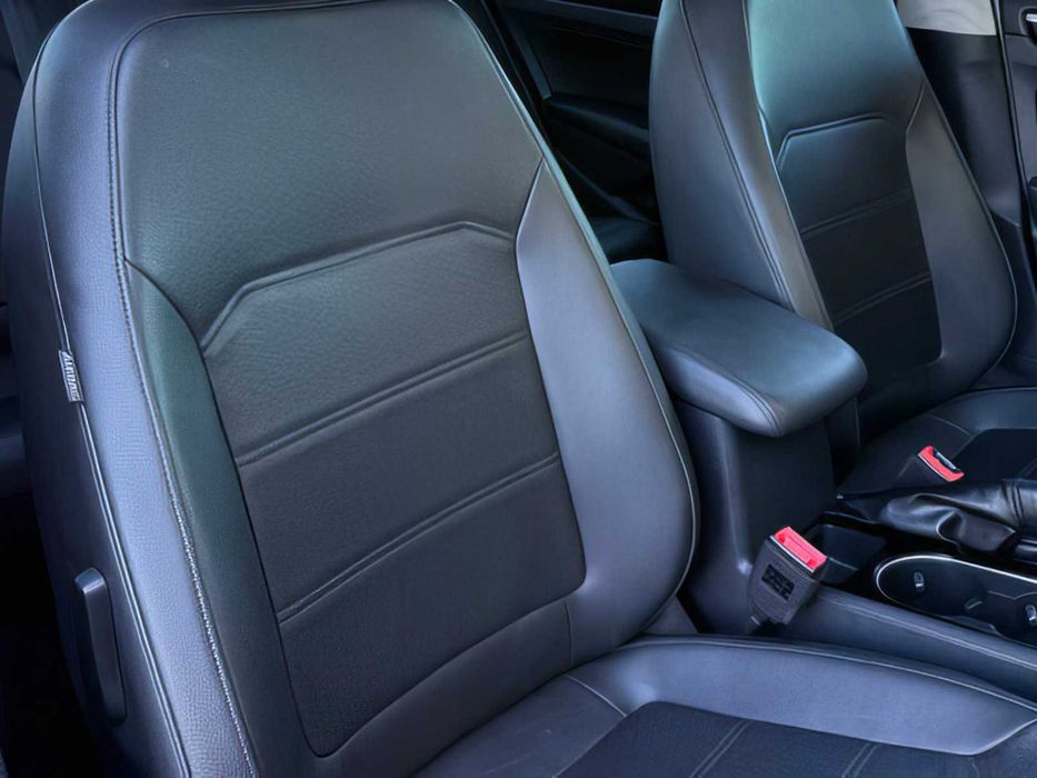 Volkswagen Passat SE R-Line      2019