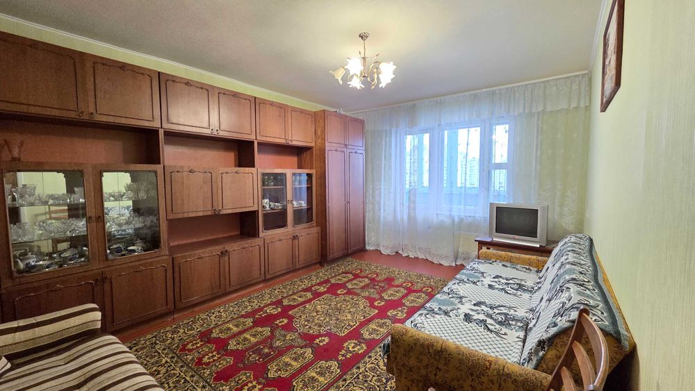 Здається 3к квартира біля м. Харьківська