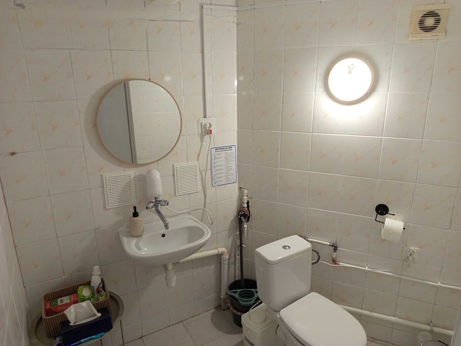lokal do wynajęcia sklep 35m2 wc centrum Półwiejska kwiatowa Poznań
