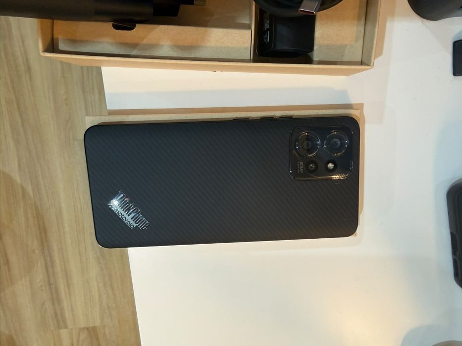 Motorola thinkphone 8GB e 256 Gb premium