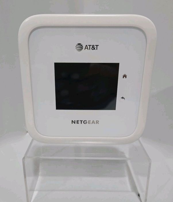 Netgear 5G/4G MR6110 роутер + Чехол