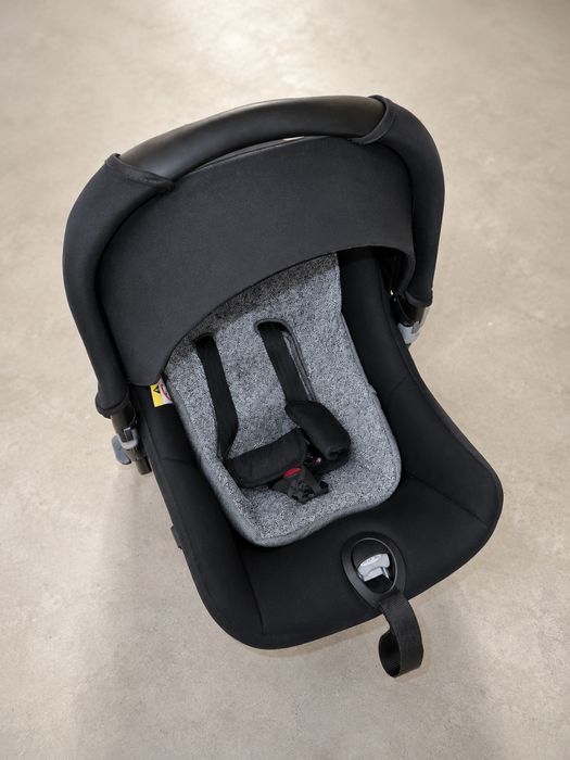 Trio Jane - Carro, Alcofa e Ovo + Base Isofix Carro