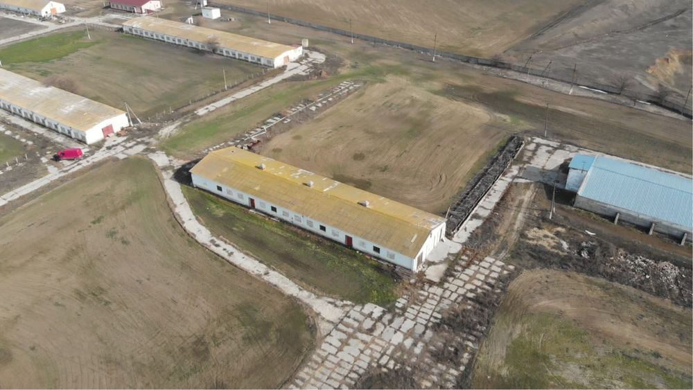 Продам Ферму с Помещениями подсобными