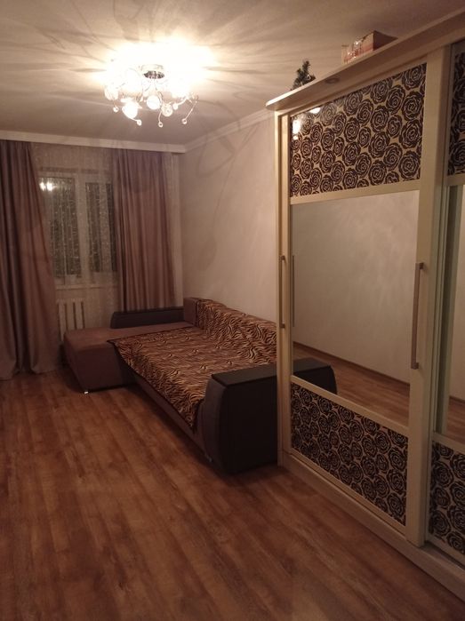 Продам двухкомнатную квартиру м. Академика Павлова