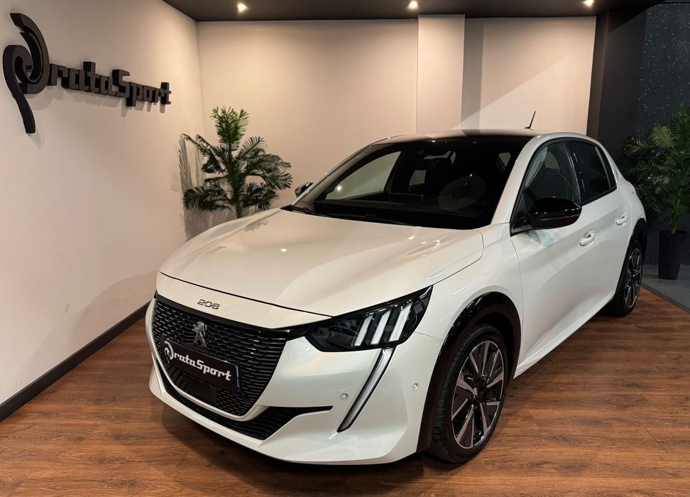 Peugeot 208 PureTech 100 GT Pack