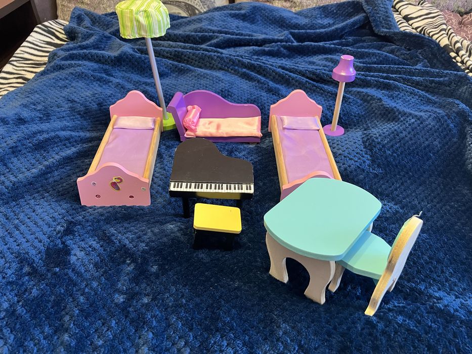 Набір деревяний доя ляльок.