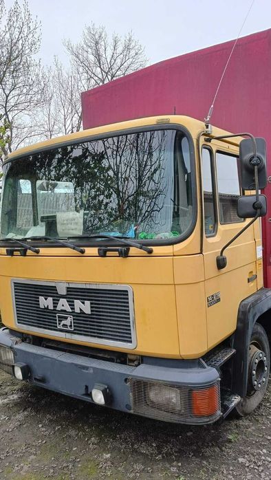 Автомобыль MAN 14272