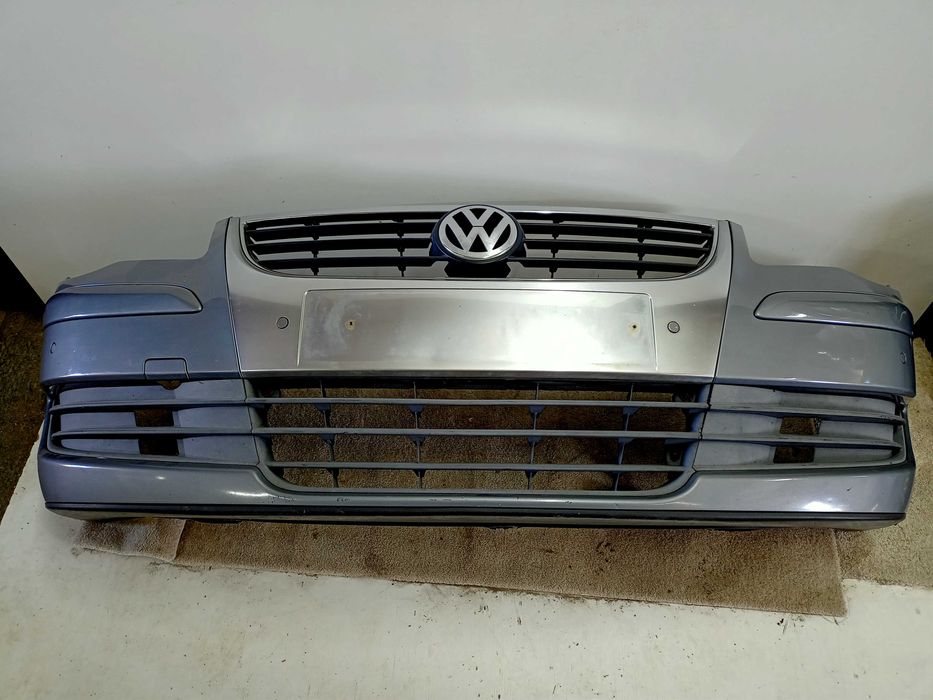 VW Volkswagen Touran 1 FL lift zderzak przód przedni 6xPDC parktroniki oryginał kolor LR7N