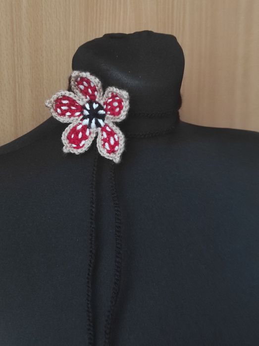 Naszyjnik demogorgon choker Stranger Things