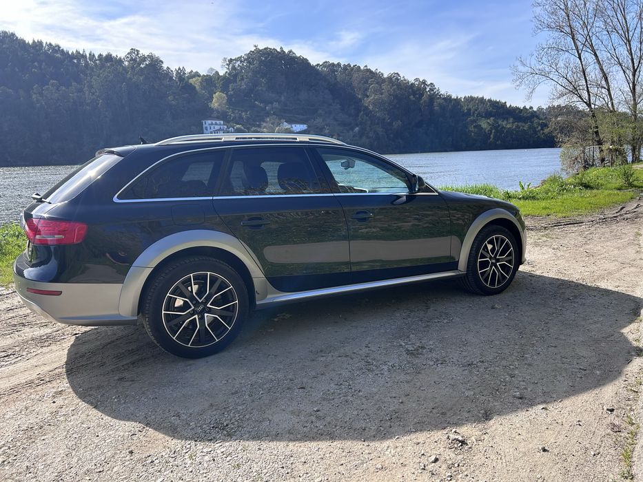 Audi A4 AllRoad 2.0 TDI Quattro Ano 2010