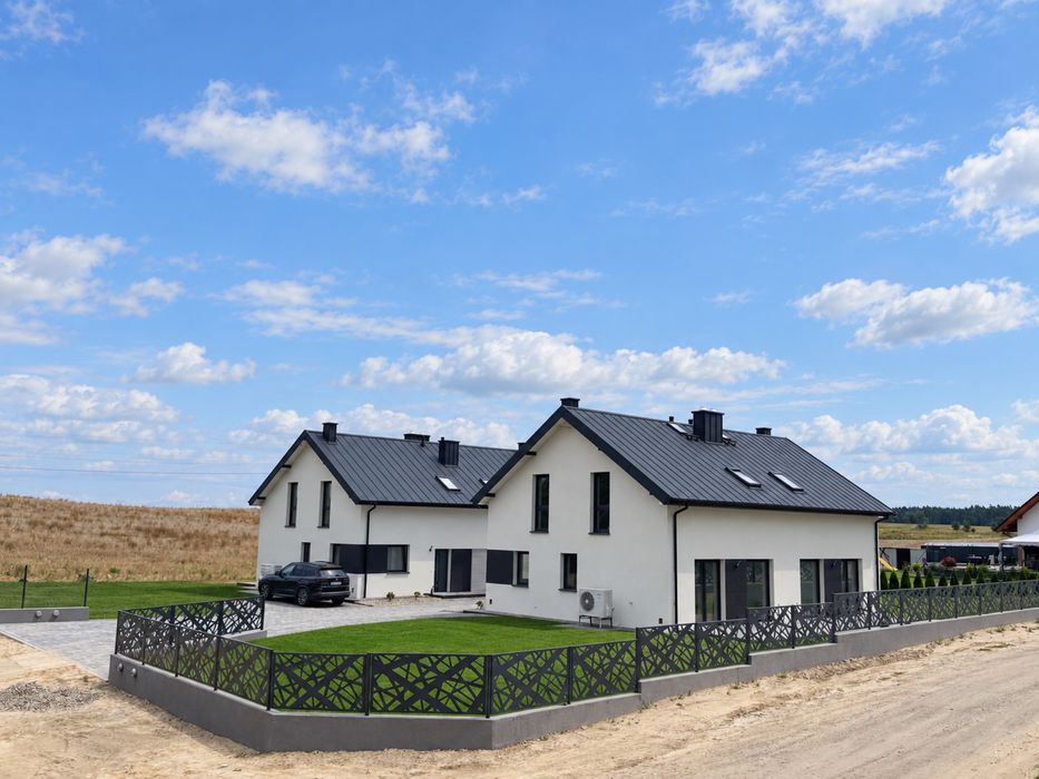NOWY DOM WYKOŃCZONY POD KLUCZ | 100 m² + 49 m² poddasze | OGRÓD | 2 miejsca parkingowe | KWIDZYN