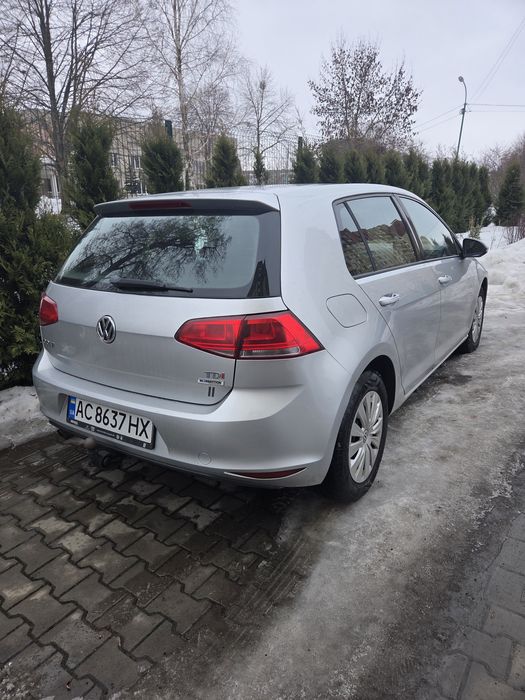 Фольцваген Гольф 7.