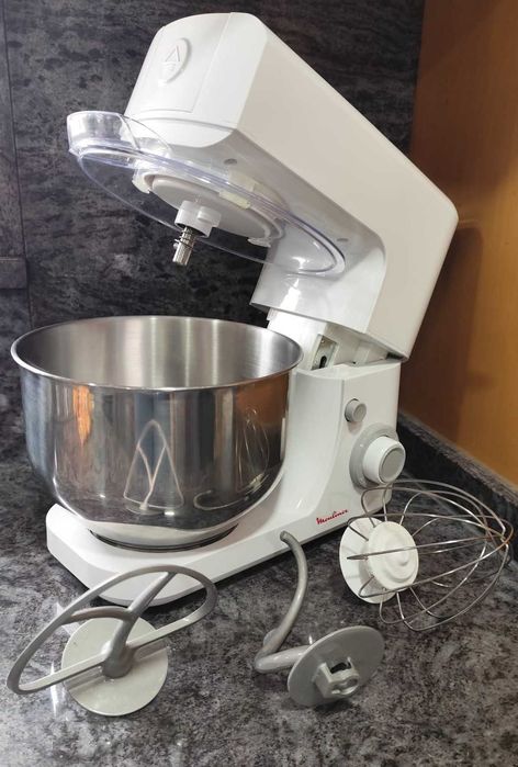 Batedeira com taça Moulinex