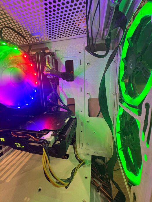 Продаю потужний ігровий ПК /i7 6700K/RX480/32GB 2666 MHz/NVMe SSD1 TB/