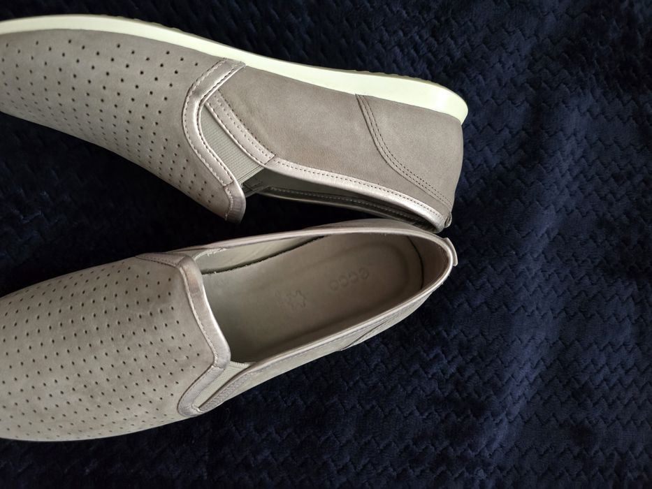 Ecco nowe skórzane buty 39