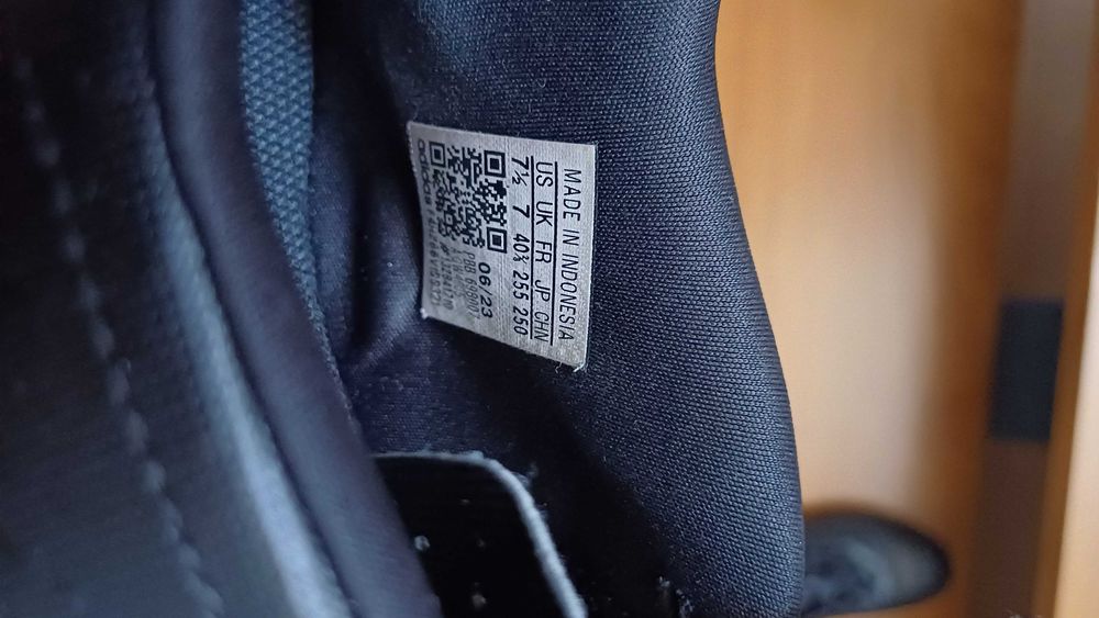 Chuteiras de futebol 40