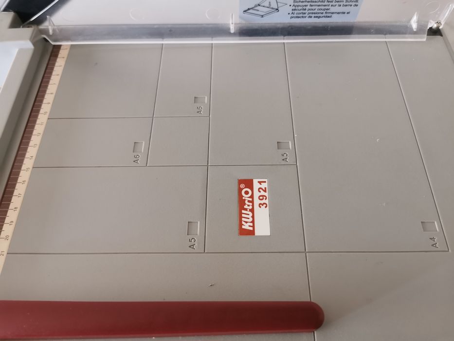 Guilhotina Corta Papel KW-Trio 3921