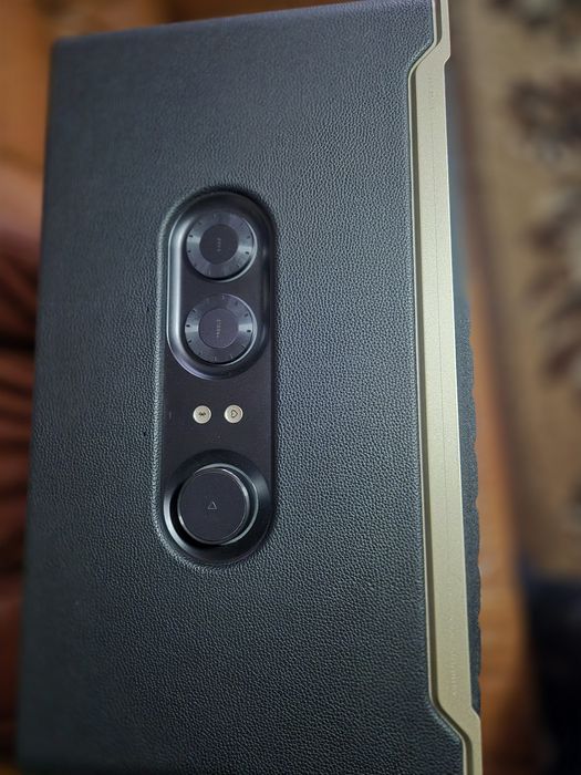 Портативная акустика JBL authentio sound