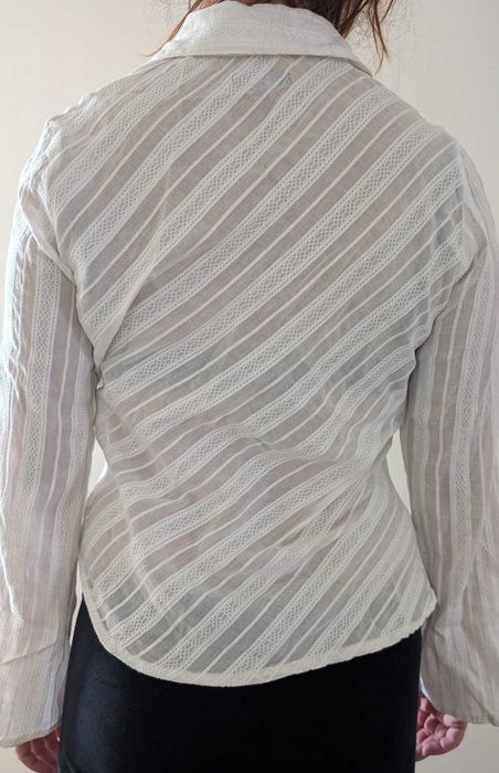 Blusa Branca bordada