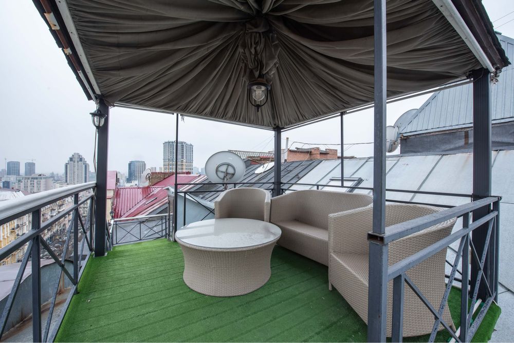 Продаж  пентхаус Антоновича 8  Київ парк Шевченко метро Льва Толстого