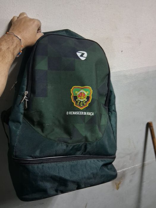 Mochila como nova