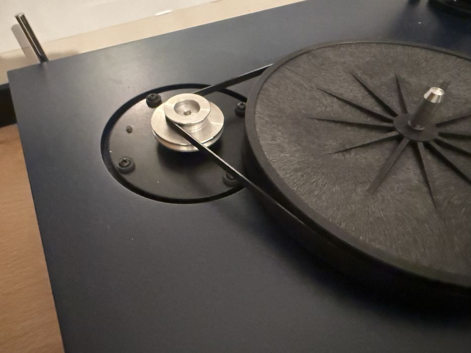 Project Debut Carbon Evo