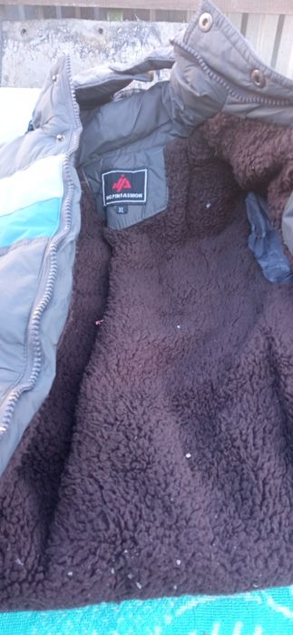 Курточка хлопчача детска.