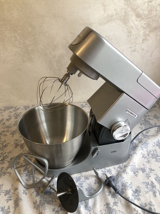 Планетарний міксер Kenwood