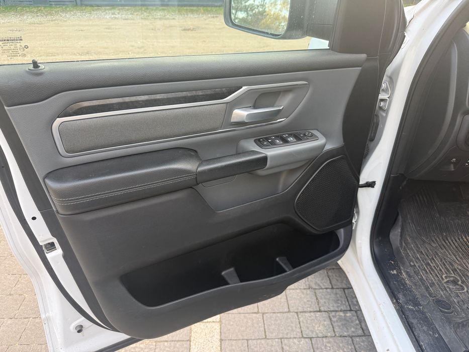 RAM 1500 eTorque 5.7 V8 HEMI 2022