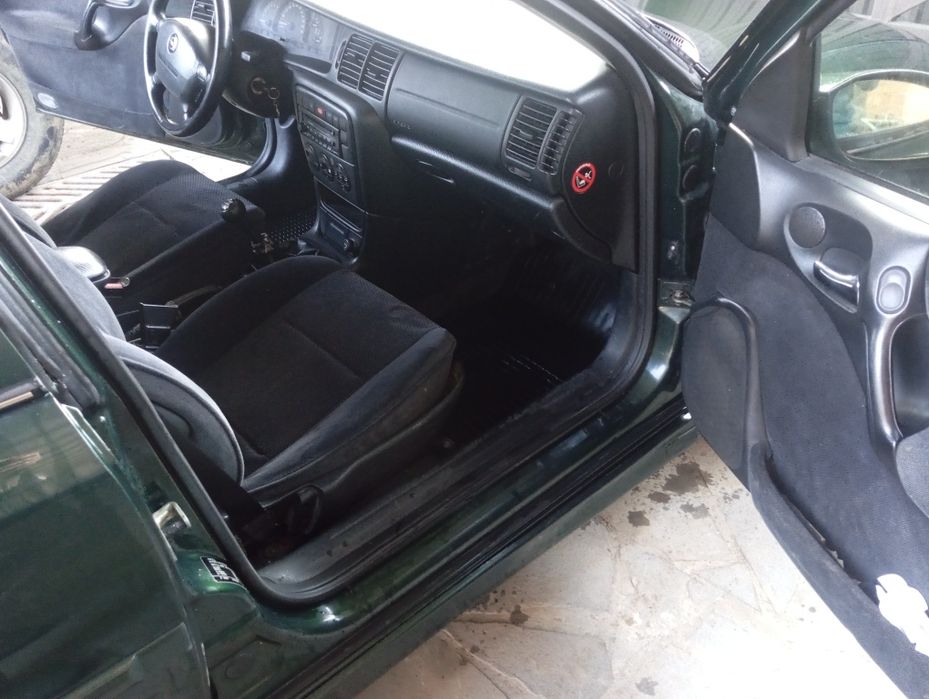 Opel vectra 2.2 tdi