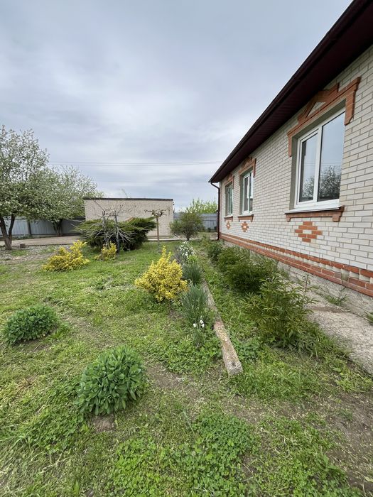 Продам гарний будинок у передмісті  м.Суми