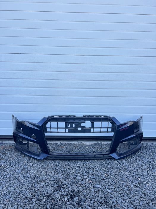 Бампер  Audi A6 C7 15-18r s-line решітка  4G0807065AS 4G0807065R