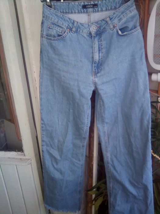 Продам женские джинсы разных размеров