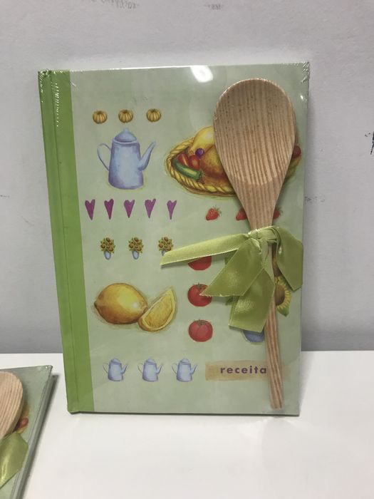 livros para receitas e conjunto 6 cháv. café