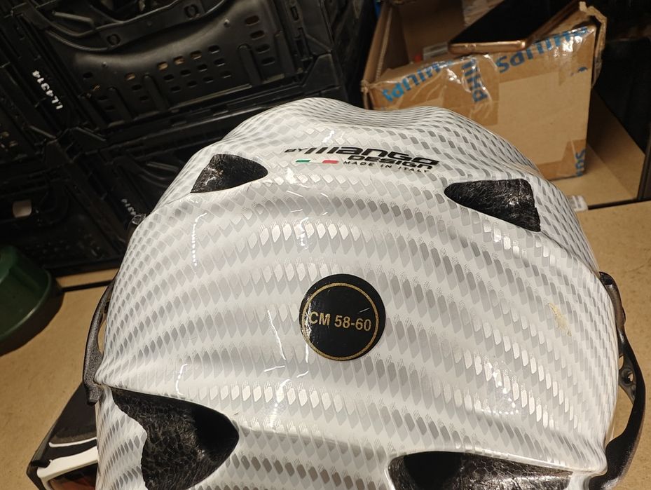 Kask narciarski Alliance Design Italy 58–60 cm + gogle pomarańczowe