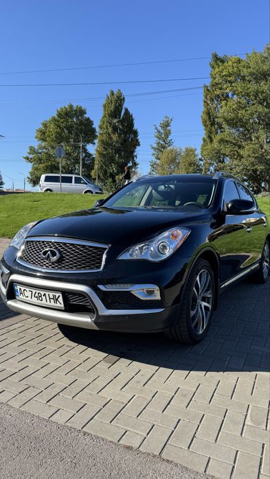 Продам Infinity QX50
