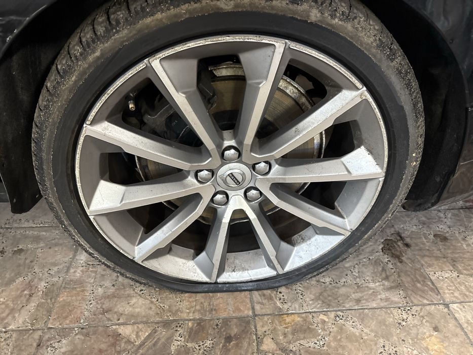 Volvo s60 III v.60 II alufelgi opony 19