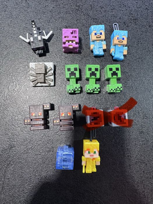 Фігурки персонажів Minecraft