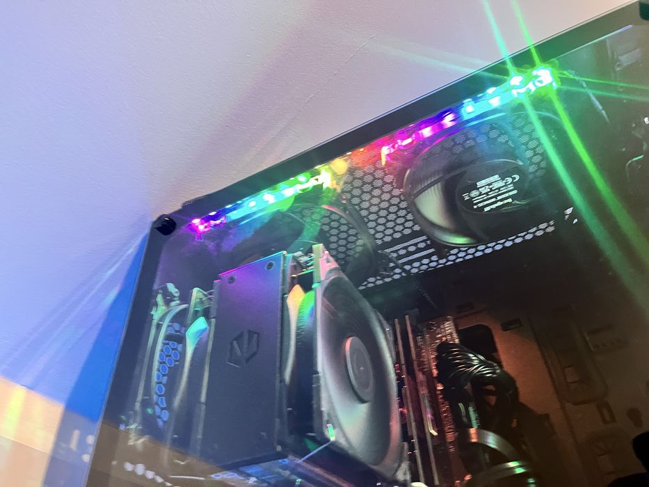 Komputer Pc cichy idealny do nauki i do Gier STAN BARDZO LADNY okazja