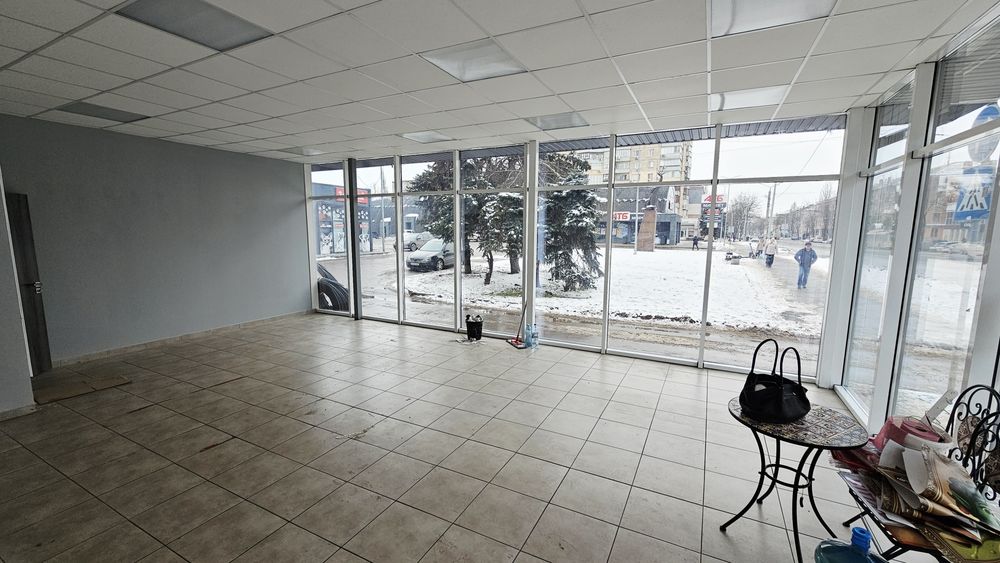 Оренда пркт Університетський, 48А