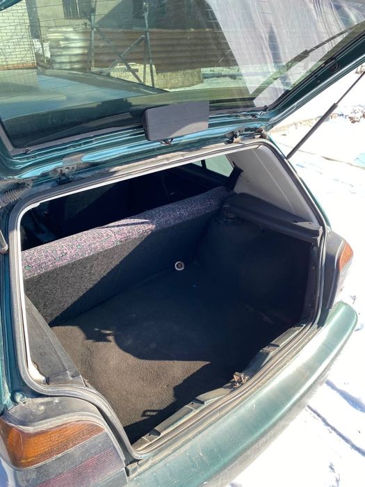 Продам Гольф 1.8 1996.