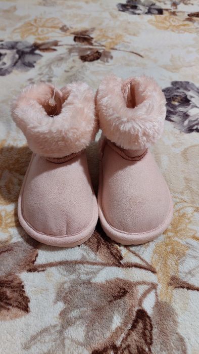 Угі, uggs, черевики, чоботи h&m 24р. 15см