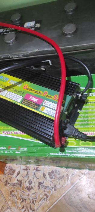 ДБЖ,Безперебойник.Павербанк 12 (220v)