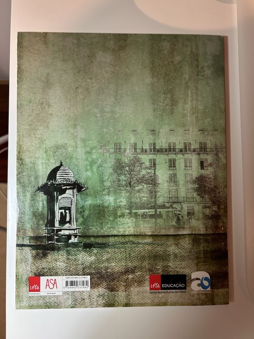 Livro preparação exame português