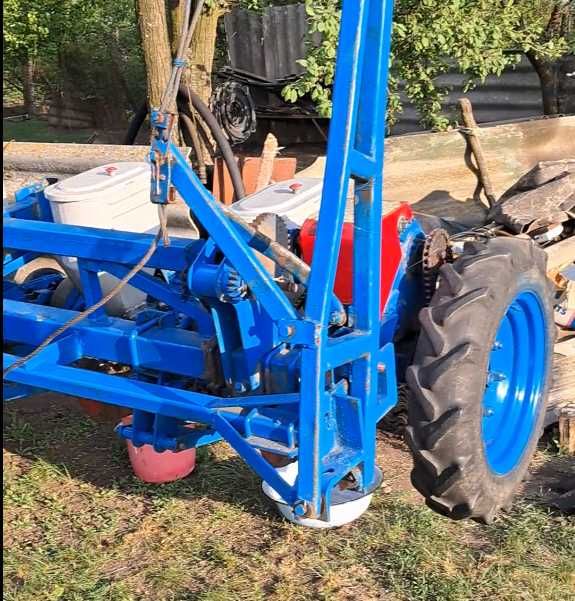 Продам сівалку УПС 8