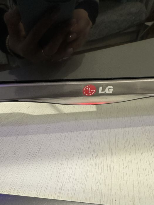 Телевізор LG 39’