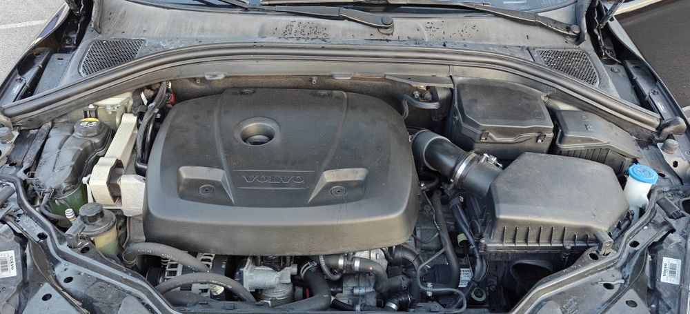 Продам Volvo xc60  т5