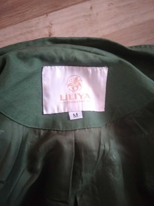 Куртка демісезонна оливкова зелена