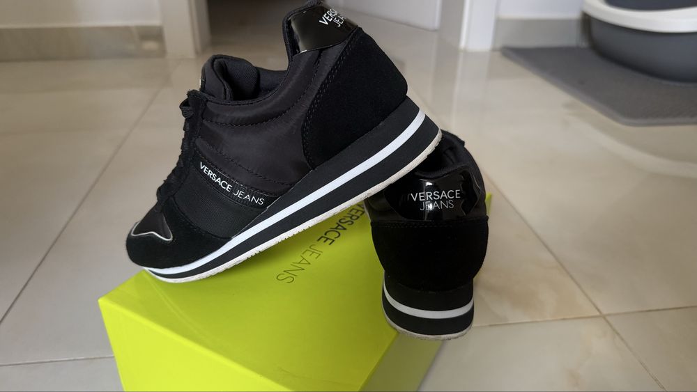 Sneakersy Versace Jeans r. 38