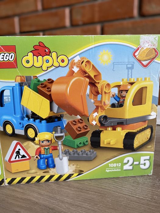 Lego Duplo Вантажівка і гусеничний екскаватор 10812